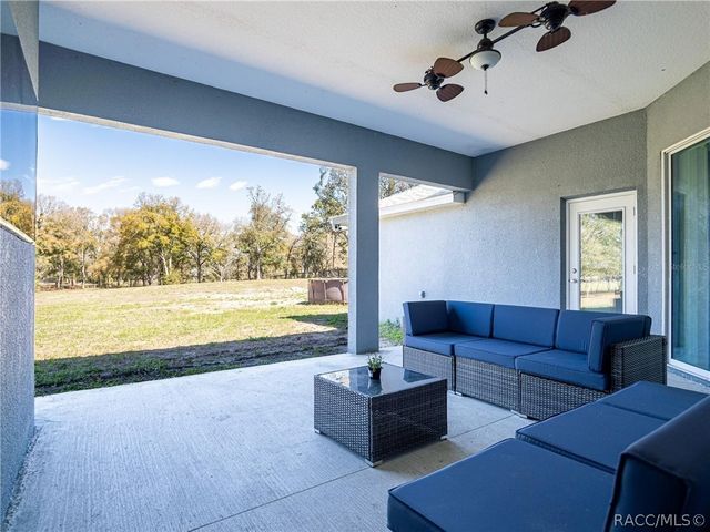 10688 SW 129th Terrace Road, Dunnellon, FL 34432