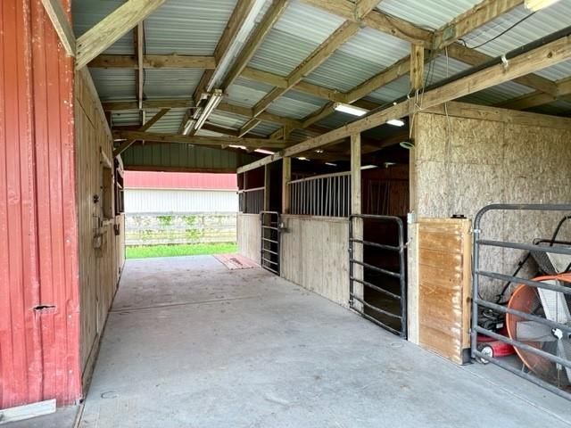 21219 Horse Shoe Drive, Manvel, TX 77578