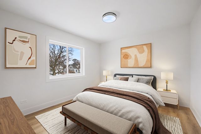 8245 43rd Place, Lyons, IL 60534