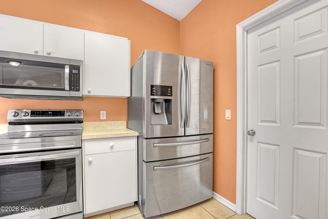 938 Jettie Street NE, Palm Bay, FL 32907