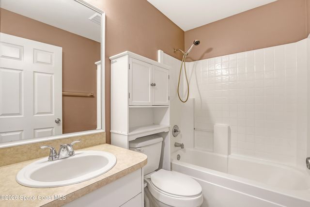 938 Jettie Street NE, Palm Bay, FL 32907