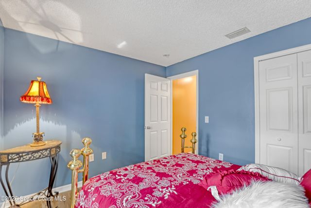 938 Jettie Street NE, Palm Bay, FL 32907