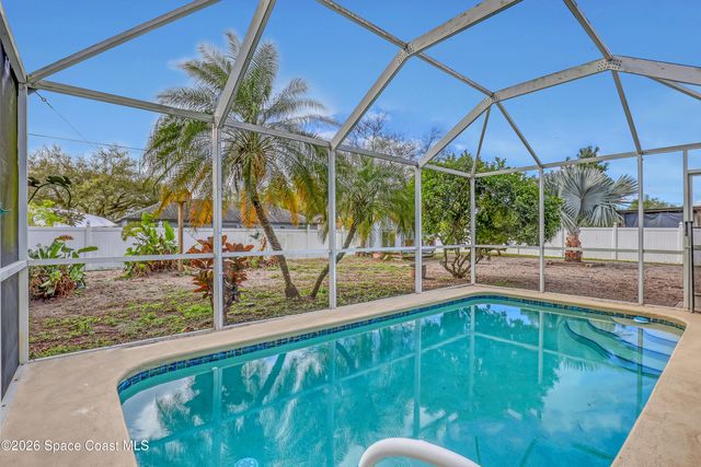 938 Jettie Street NE, Palm Bay, FL 32907