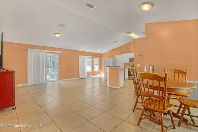 938 Jettie Street NE, Palm Bay, FL 32907