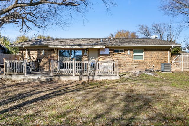 3016 Sundial Drive, Dallas, TX 75229