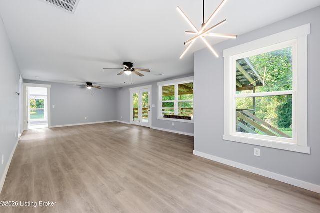 1540 Sims Valley Rd, Lawrenceburg, KY 40342