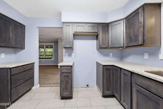 1540 Sims Valley Rd, Lawrenceburg, KY 40342