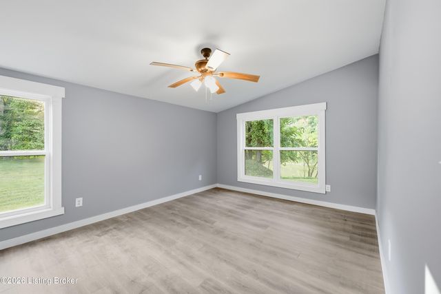 1540 Sims Valley Rd, Lawrenceburg, KY 40342