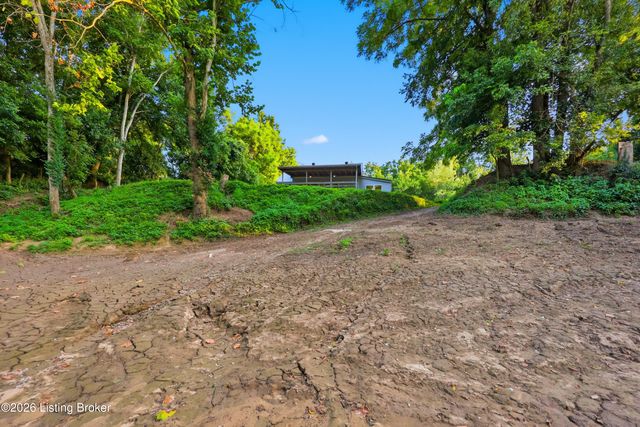 1540 Sims Valley Rd, Lawrenceburg, KY 40342
