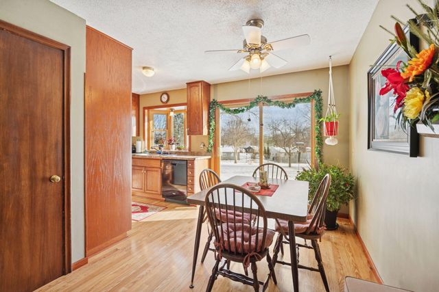 5832 Rhode Island Avenue N, Crystal, MN 55428