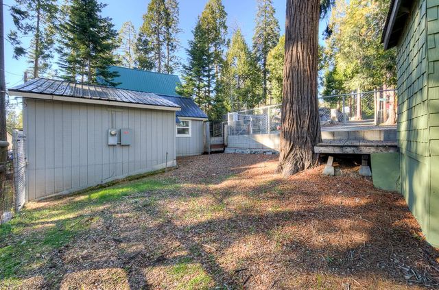 41930 Buckeye Lane, Shaver Lake, CA 93664