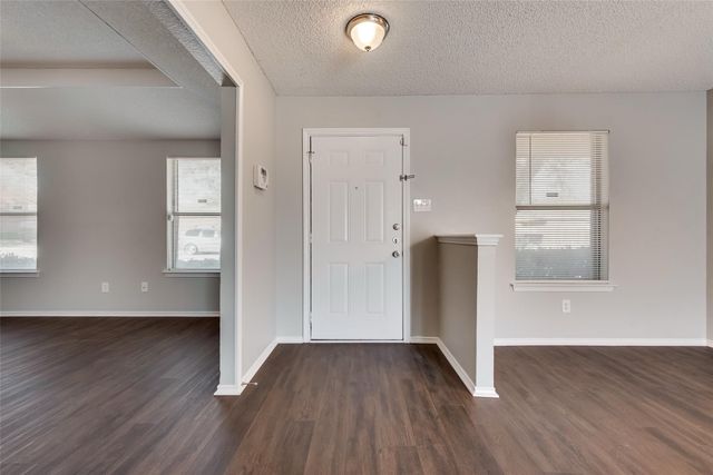 1122 Rogers Lane, Duncanville, TX 75137