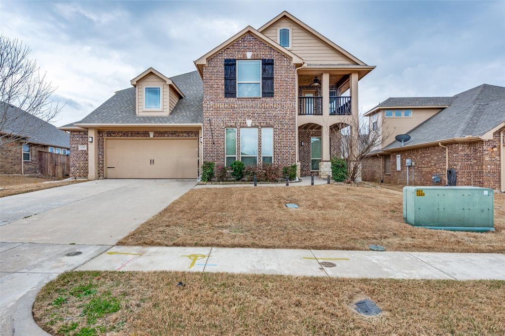 1137 Cardinal Ridge Road, Burleson, TX 76028