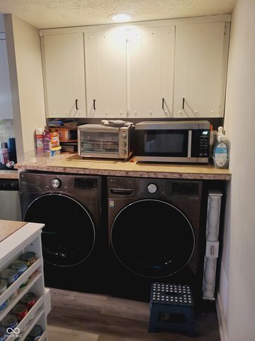 8522 Palo Verde Terrace, Indianapolis, IN 46227