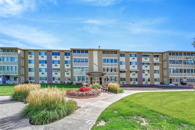 9655 E Center Ave 9D, Denver, CO 80247