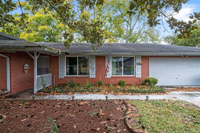 550 WILLIAM PENN STREET, Orange Park, FL 32073