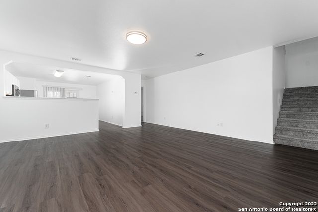 102 MALLOW GRV, San Antonio, TX 78253