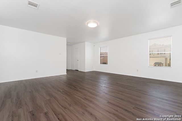 102 MALLOW GRV, San Antonio, TX 78253