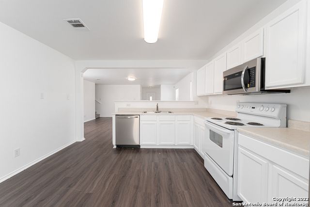 102 MALLOW GRV, San Antonio, TX 78253
