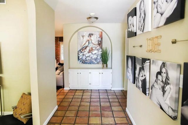 8031 E Ferzon Trail, Scottsdale, AZ 85258