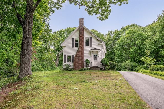 395 Kingsbury Ave, Haverhill, MA 01835
