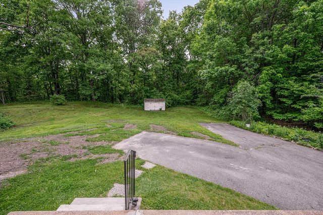 395 Kingsbury Ave, Haverhill, MA 01835