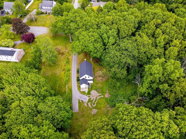 395 Kingsbury Ave, Haverhill, MA 01835