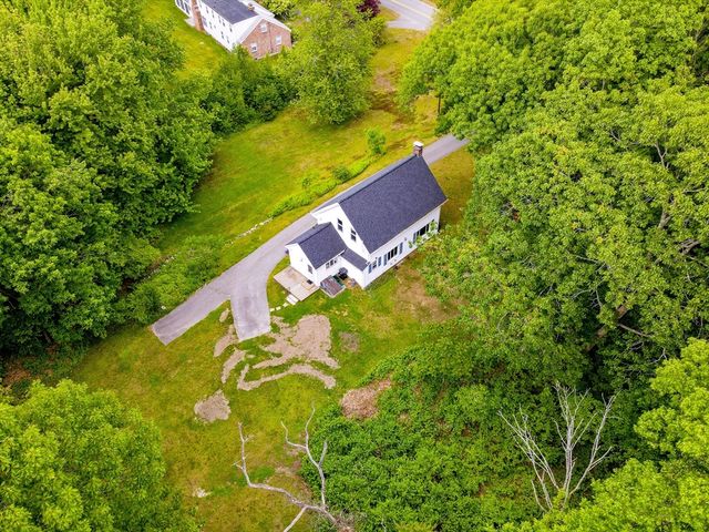395 Kingsbury Ave, Haverhill, MA 01835
