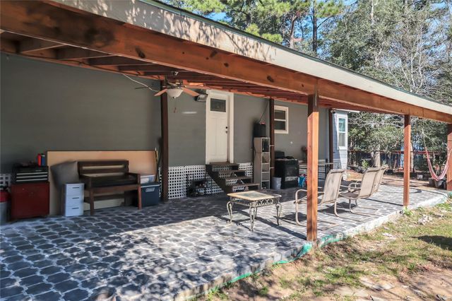 457 County Road 3773, Cleveland, TX 77327