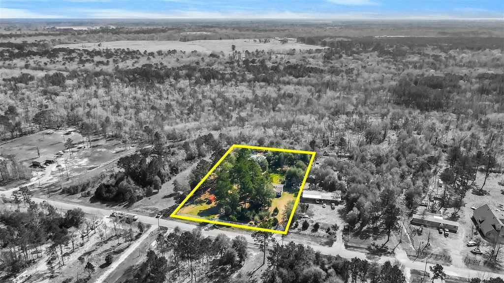 457 County Road 3773, Cleveland, TX 77327