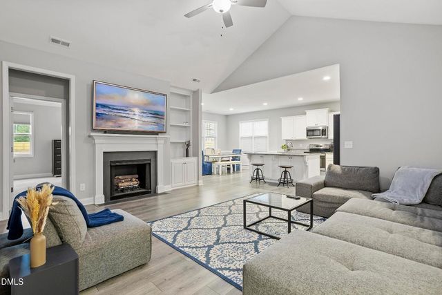 48 Laramie Lane, Selma, NC 27576