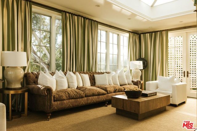 6825 Zumirez Drive, Malibu, CA 90265