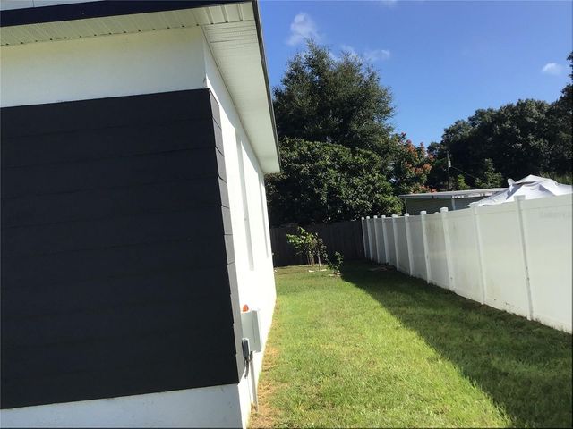 6748 CHERRY ROAD, Ocala, FL 34472