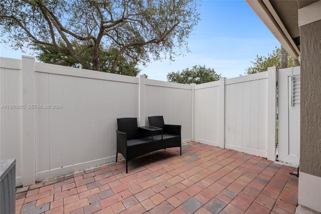 12652 SW 54th St, Miramar, FL 33027