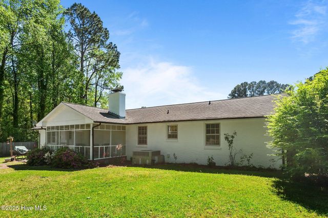 104 Hardee Street, Greenville, NC 27858