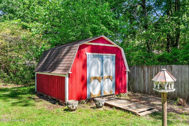 104 Hardee Street, Greenville, NC 27858