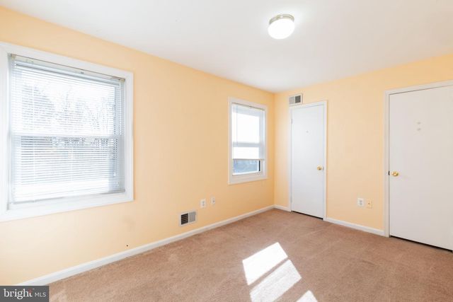 32 BRISTOL CT, Stafford, VA 22556