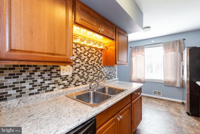 32 BRISTOL CT, Stafford, VA 22556