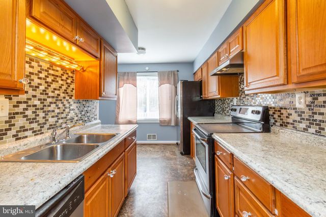 32 BRISTOL CT, Stafford, VA 22556