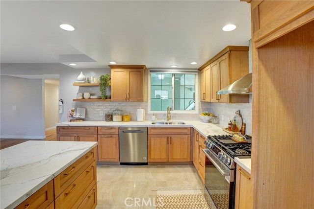 16053 Red Coach, Whittier, CA 90604