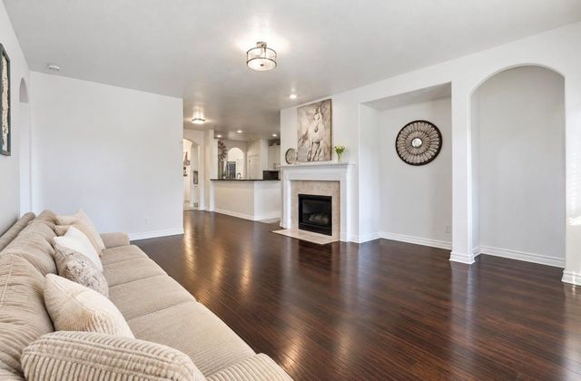 5315 Lilac Grove Lane, Rosharon, TX 77583