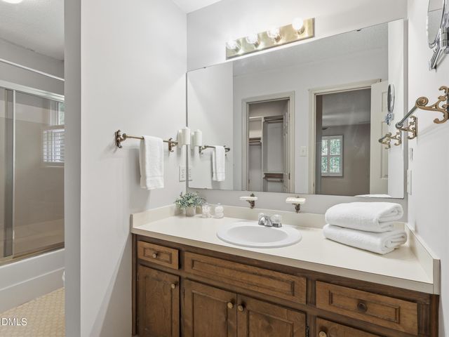 7312 Deer Track Drive, Raleigh, NC 27613