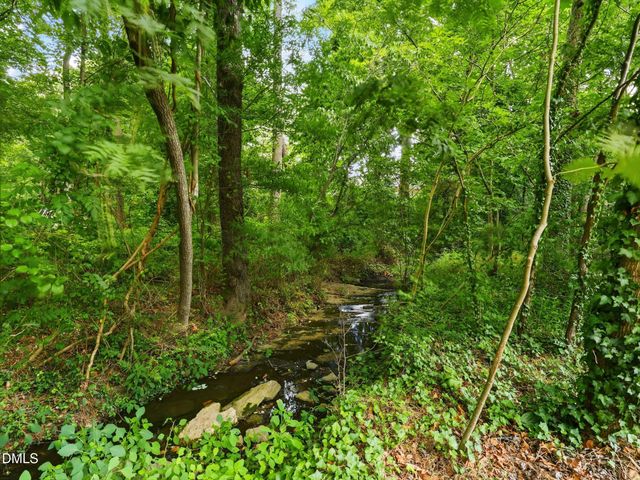 7312 Deer Track Drive, Raleigh, NC 27613