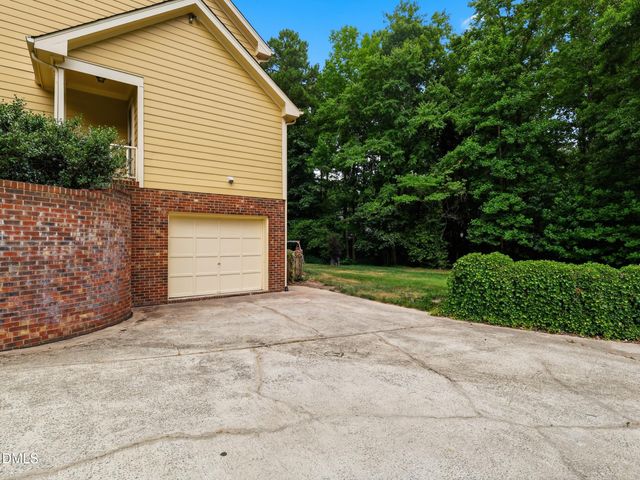 7312 Deer Track Drive, Raleigh, NC 27613