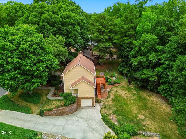 7312 Deer Track Drive, Raleigh, NC 27613