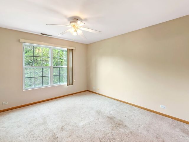 4909 Spencer Avenue B, Lisle, IL 60532