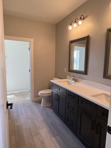 N8843 KILLARNEY WAY, Sherwood, WI 54952