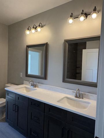 N8843 KILLARNEY WAY, Sherwood, WI 54952