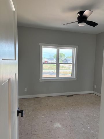 N8843 KILLARNEY WAY, Sherwood, WI 54952