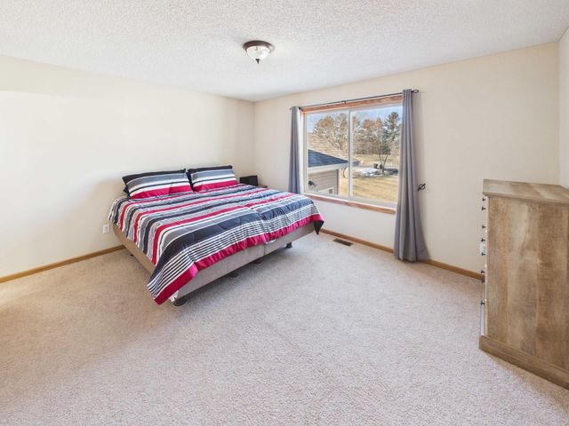 24605 140th Street NW, Zimmerman, MN 55398